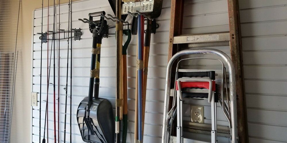 Slatwall Solutions: The Ultimate Sanity Saver for Garage Organization!